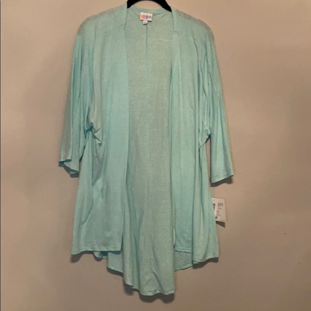 Lularoe kimono size medium